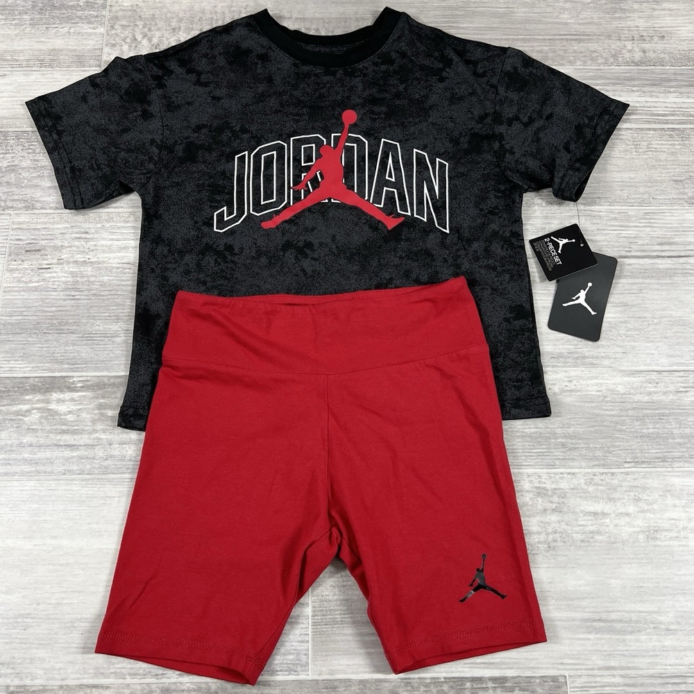 NWT‎ Jordan Girl's Medium (10-12 Year) 2-Piece Set Black/Red Style 45C299-R78